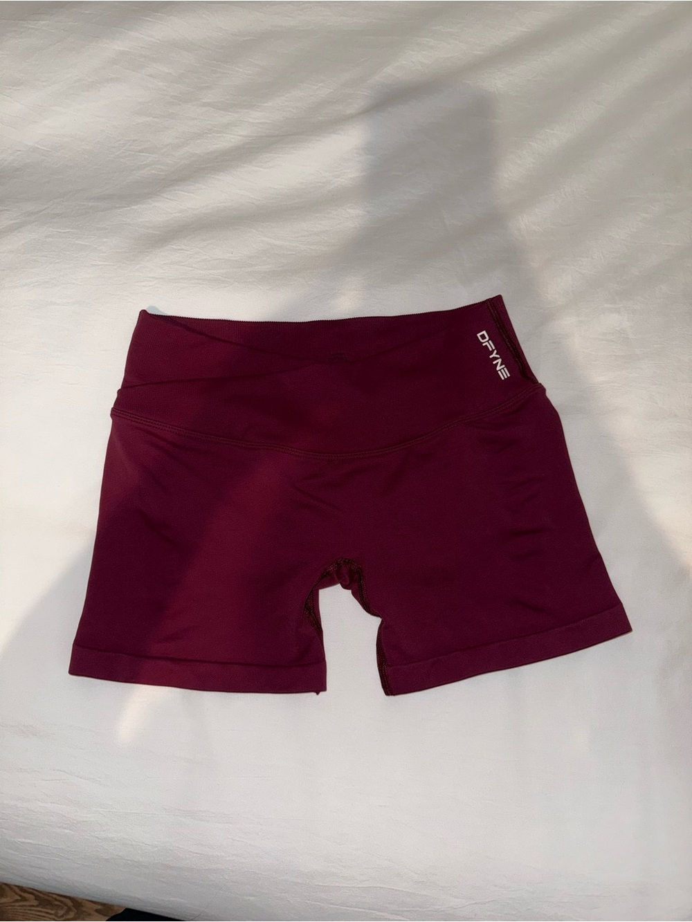 DFYNE Vision Shorts 4.5” Winter Berry